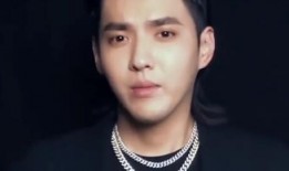 娱乐吃瓜男星出交通费,揭秘娱乐圈吃瓜男星背后的开销之谜